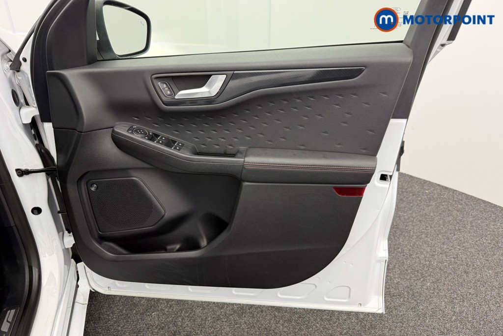 Ford Kuga St-Line First Edition Manual Petrol SUV - Stock Number (1558574) - 17th supplementary image