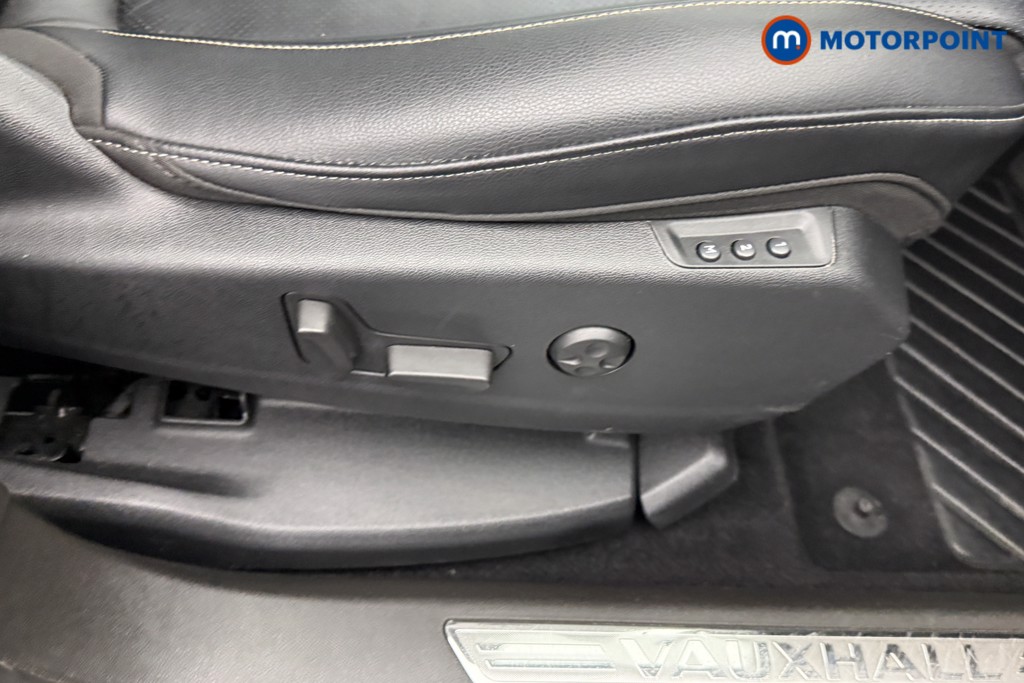 Vauxhall Grandland X Elite Nav Manual Diesel SUV - Stock Number (1559547) - 17th supplementary image