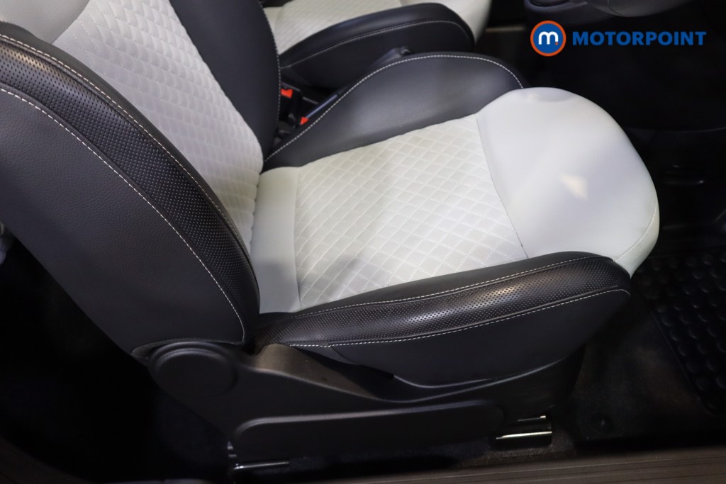 Fiat 500 Dolcevita Manual Petrol Hatchback - Stock Number (1567090) - 13th supplementary image