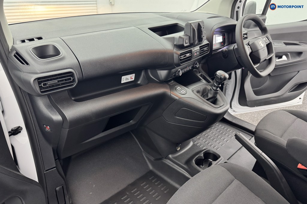 Vauxhall Combo Cargo Prime Manual Diesel Crew Bus - Stock Number (1567126) - 9th supplementary image