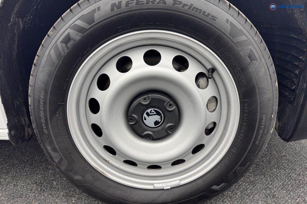 Vauxhall Combo Cargo Prime Manual Diesel Crew Bus - Stock Number (1567126) - 31st supplementary image