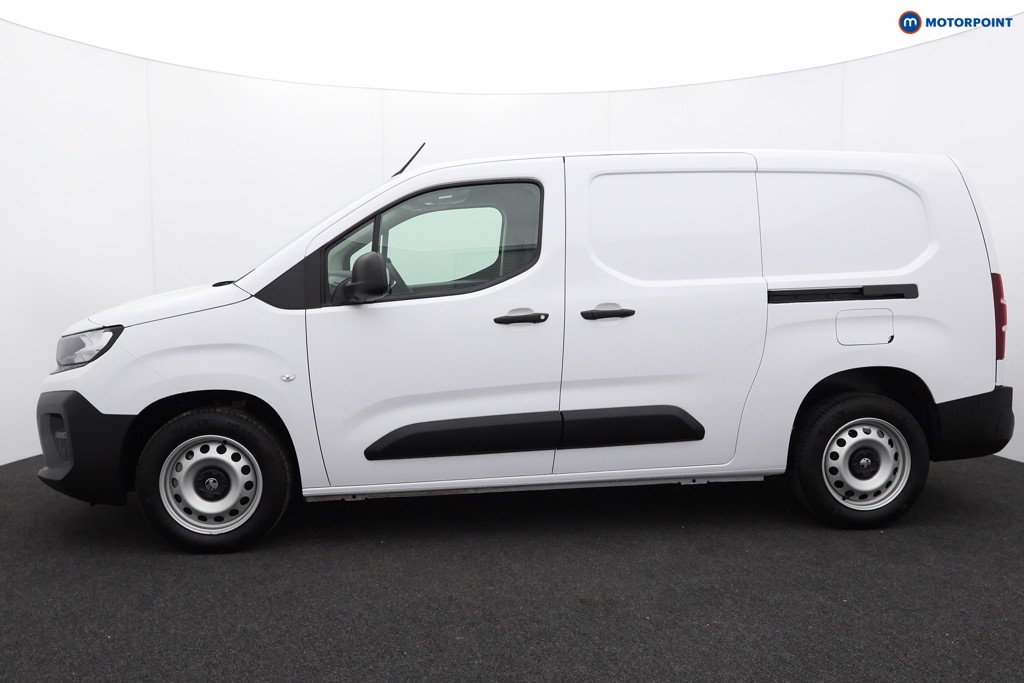 Vauxhall Combo Cargo Prime Manual Diesel Crew Bus - Stock Number (1567126) - Passenger side