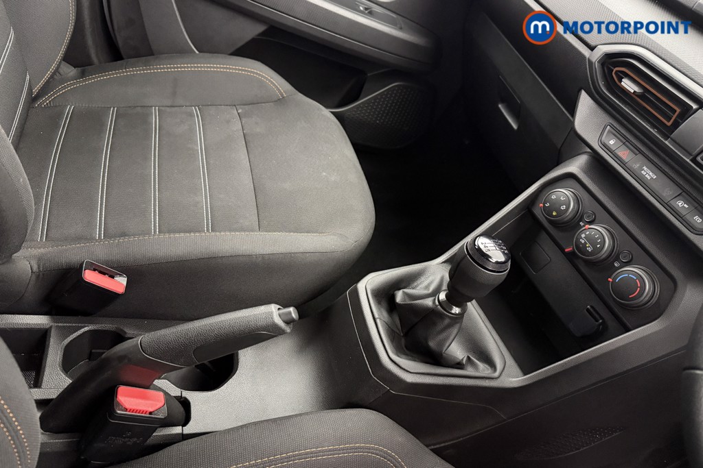 Dacia Sandero Stepway Essential Manual Petrol Hatchback - Stock Number (1567467) - 11th supplementary image