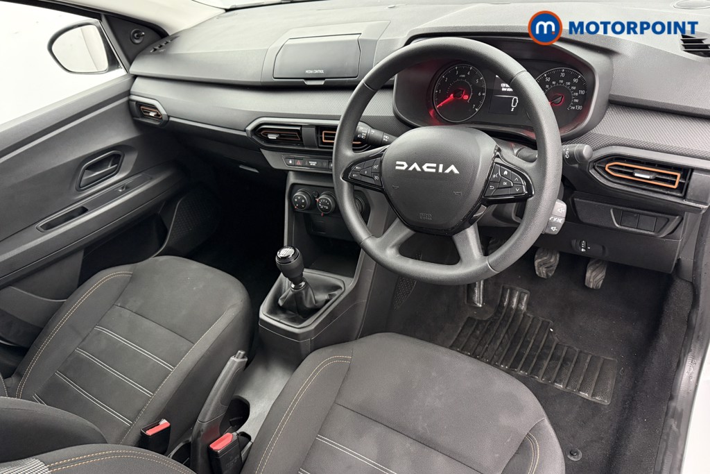 Dacia Sandero Stepway Essential Manual Petrol Hatchback - Stock Number (1567467) - 1st supplementary image