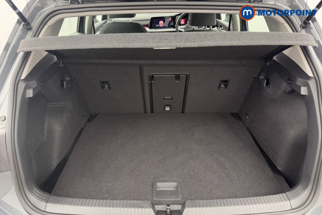 Volkswagen Golf Life Automatic Diesel Hatchback - Stock Number (1570127) - 28th supplementary image