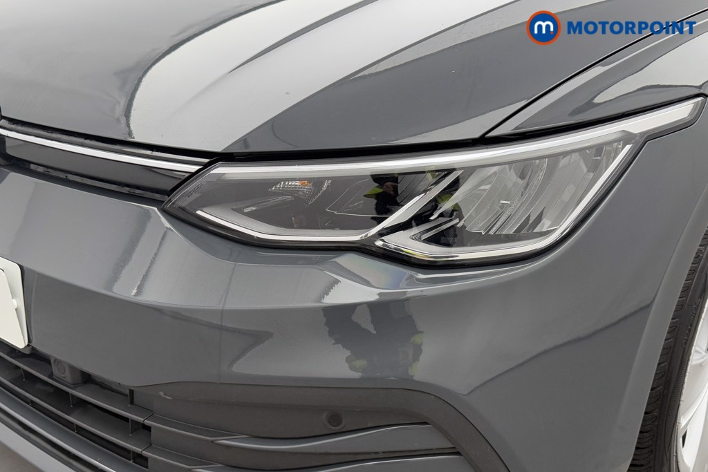 Volkswagen Golf Life Automatic Diesel Hatchback - Stock Number (1570127) - 29th supplementary image
