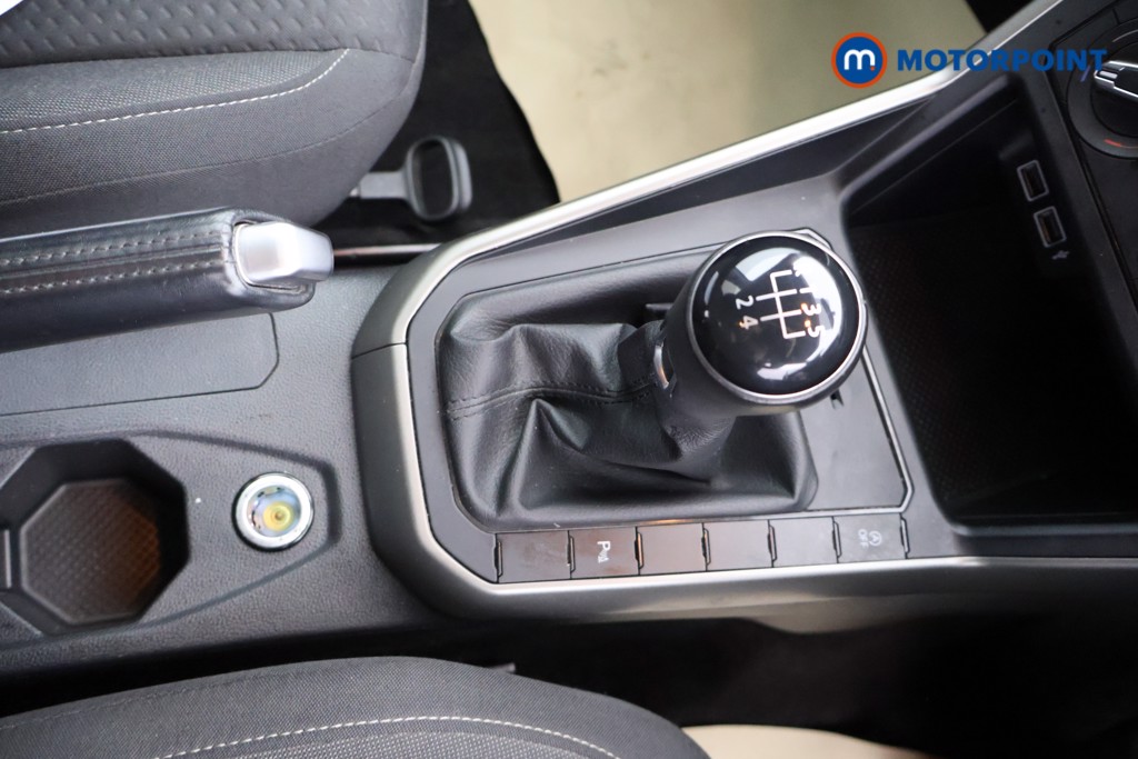 Volkswagen Polo Match Manual Petrol Hatchback - Stock Number (1570294) - 6th supplementary image