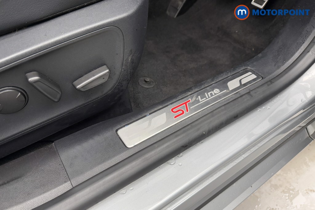 Ford Kuga St-Line X Edition Automatic Petrol Plug-In Hybrid SUV - Stock Number (1572636) - 20th supplementary image