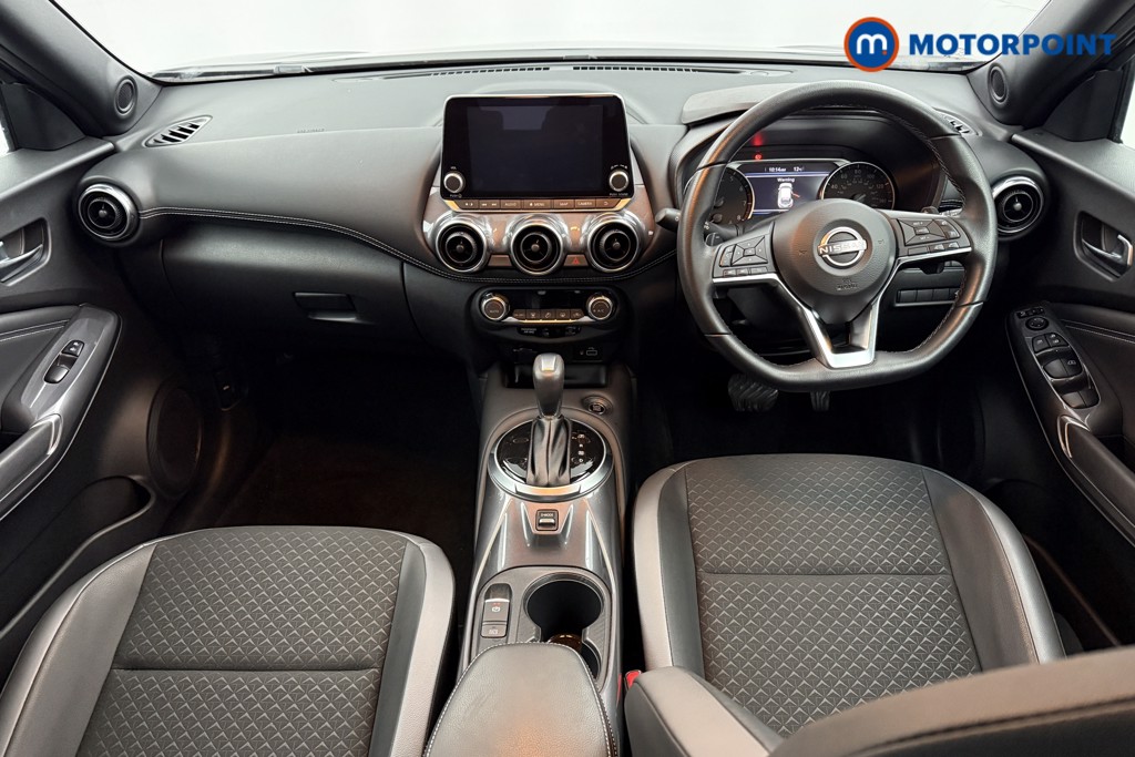 Nissan Juke N-Connecta Automatic Petrol SUV - Stock Number (1572645) - 2nd supplementary image