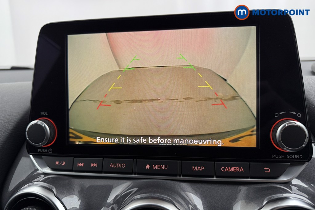 Nissan Juke N-Connecta Automatic Petrol SUV - Stock Number (1572645) - 11th supplementary image