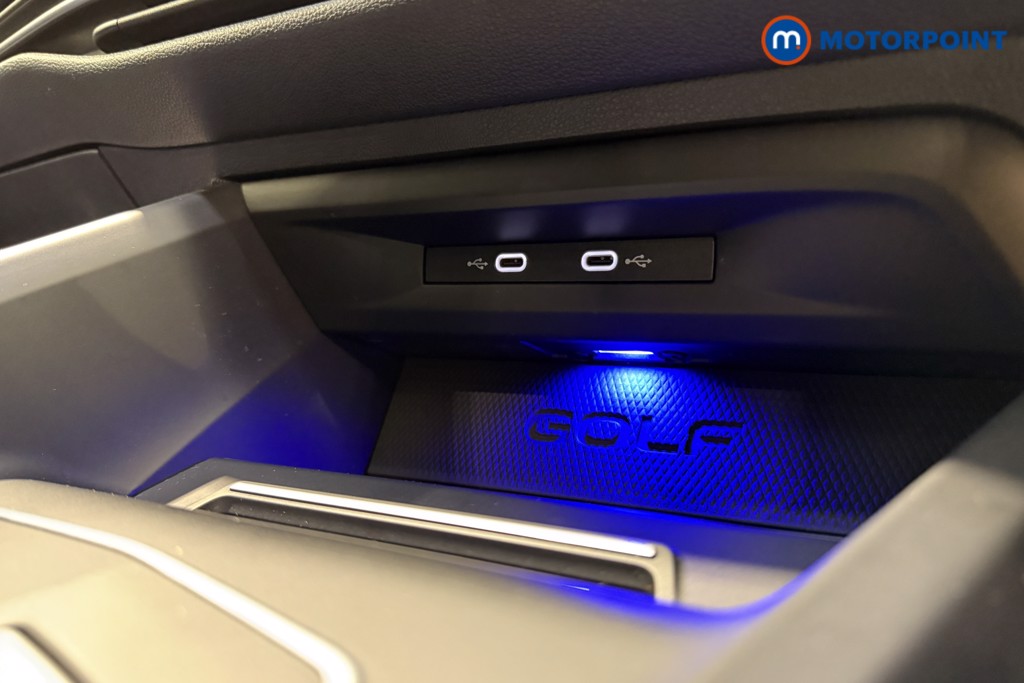 Volkswagen Golf R Automatic Petrol Hatchback - Stock Number (1573034) - 16th supplementary image