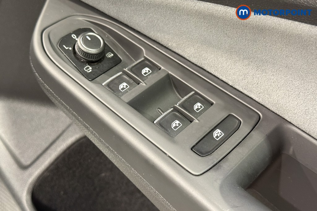 Volkswagen Golf R Automatic Petrol Hatchback - Stock Number (1573034) - 25th supplementary image