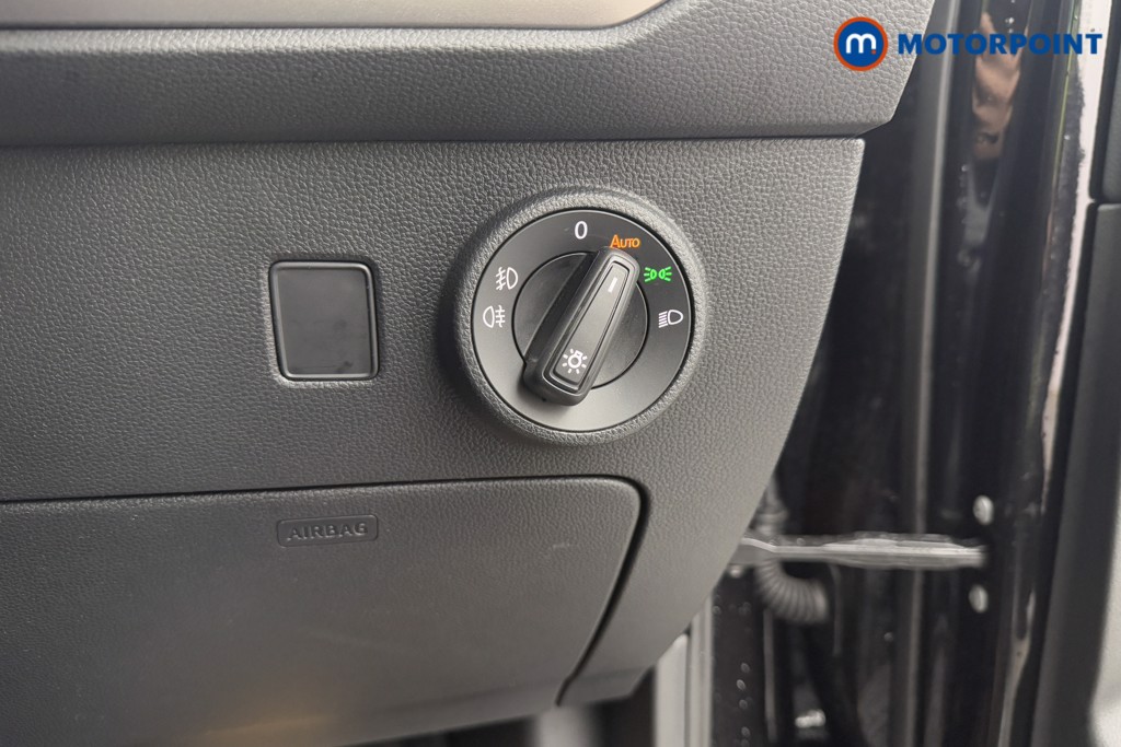 Seat Ateca Xperience Automatic Petrol SUV - Stock Number (1573521) - 16th supplementary image