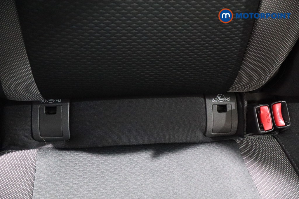 Nissan Qashqai N-Connecta Manual Petrol SUV - Stock Number (1573927) - 23rd supplementary image