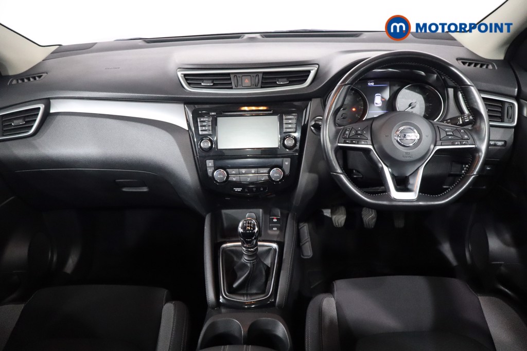 Nissan Qashqai N-Connecta Manual Petrol SUV - Stock Number (1573927) - 1st supplementary image