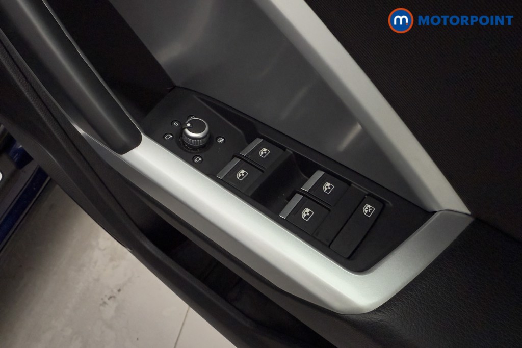 Audi Q3 Sport Automatic Diesel SUV - Stock Number (1574070) - 19th supplementary image