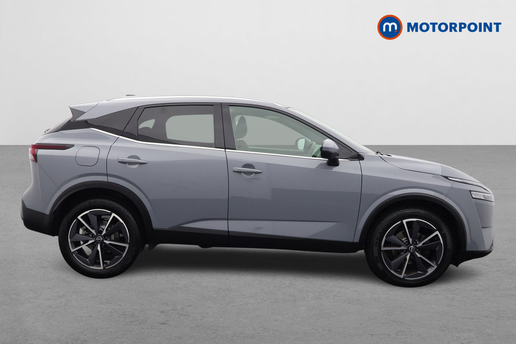 Nissan Qashqai Tekna Automatic Petrol SUV - Stock Number (1574672) - Drivers side