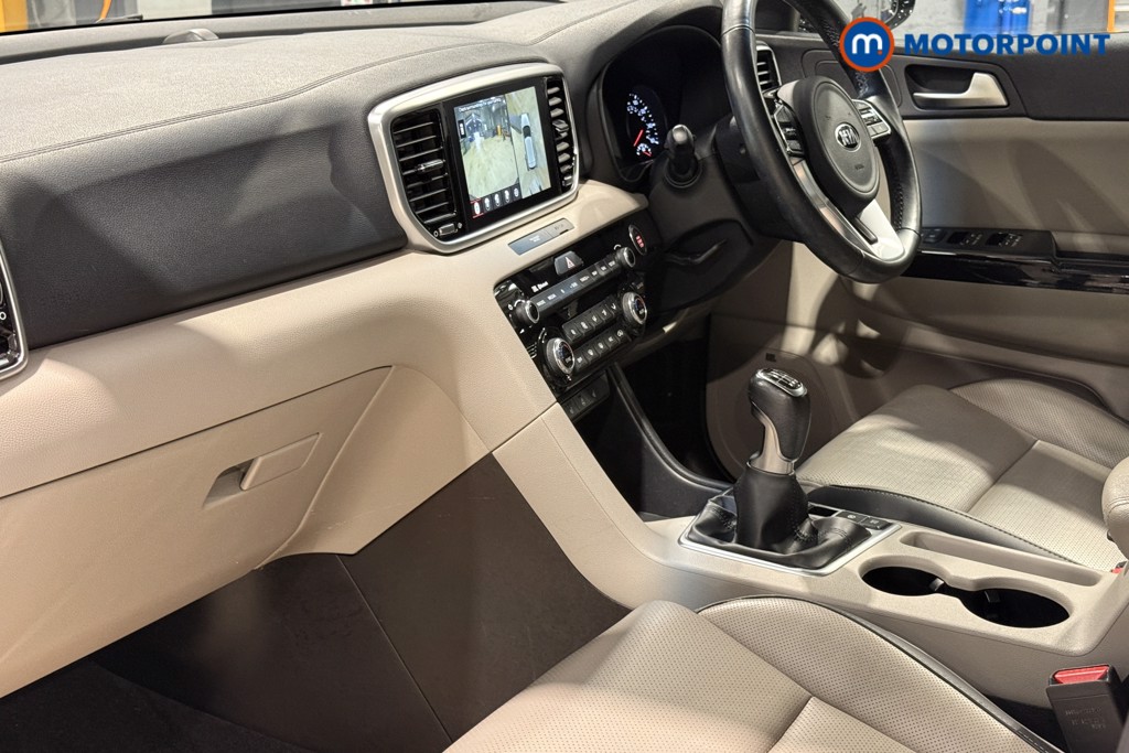 KIA Sportage Platinum Edition Manual Petrol SUV - Stock Number (1574864) - 37th supplementary image