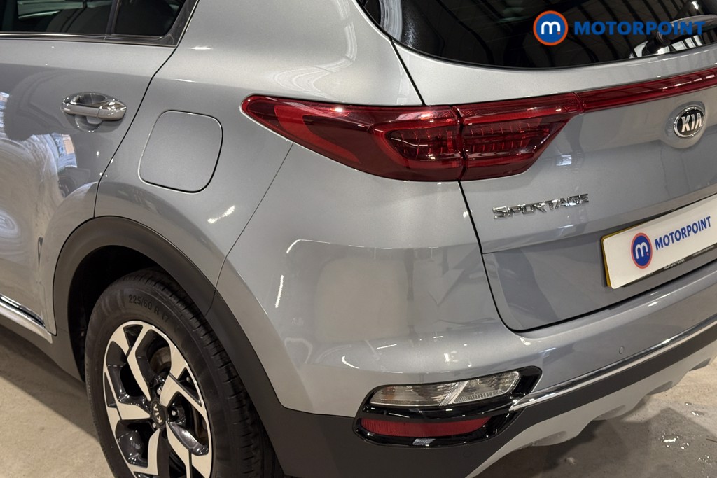KIA Sportage Platinum Edition Manual Petrol SUV - Stock Number (1574864) - 43rd supplementary image