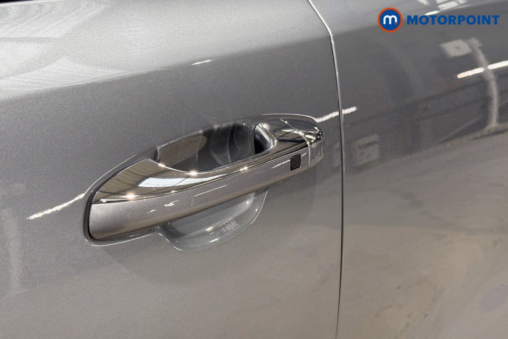 KIA Sportage Platinum Edition Manual Petrol SUV - Stock Number (1574864) - 47th supplementary image