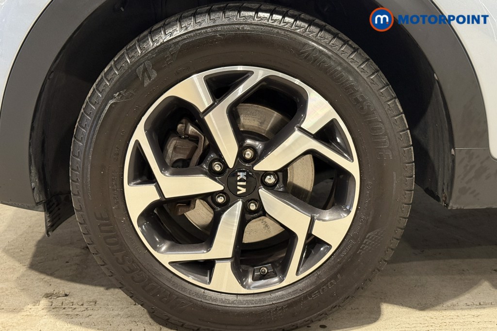 KIA Sportage Platinum Edition Manual Petrol SUV - Stock Number (1574864) - 52nd supplementary image