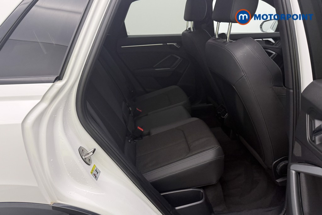 Audi Q3 Black Edition Automatic Diesel SUV - Stock Number (1576137) - 11th supplementary image