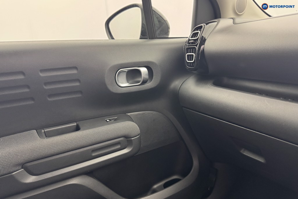 Citroen C3 Aircross Shine Automatic Petrol SUV - Stock Number (1576480) - 18th supplementary image