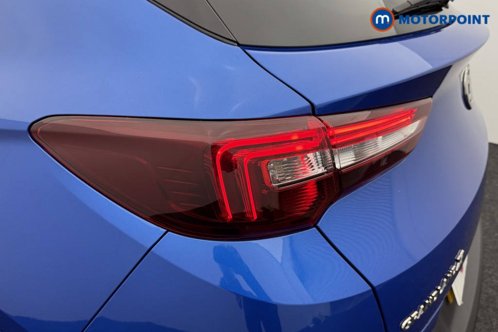 Vauxhall Grandland X Sport Nav Manual Diesel SUV - Stock Number (1576811) - 25th supplementary image