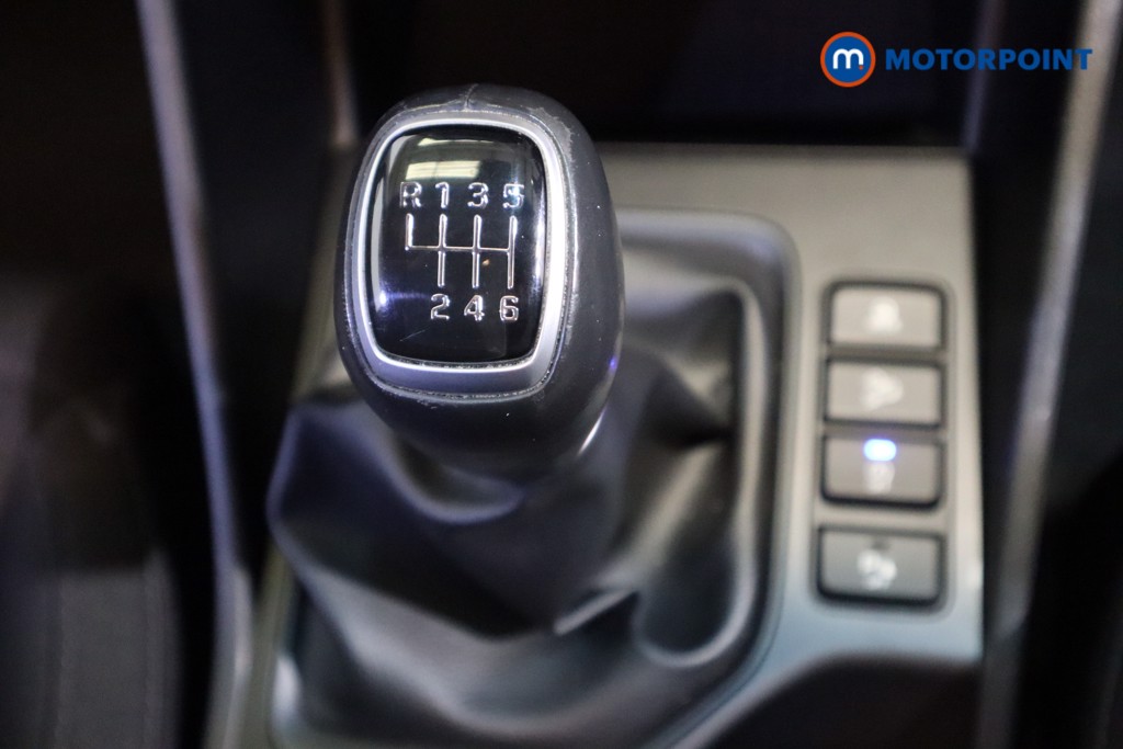 Hyundai Tucson Se Nav Manual Petrol SUV - Stock Number (1577001) - 5th supplementary image