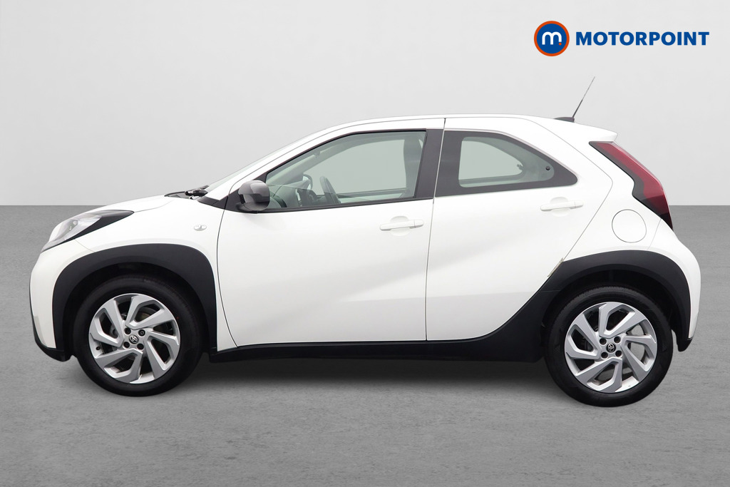 Toyota Aygo X Pure Manual Petrol Hatchback - Stock Number (1577512) - Passenger side