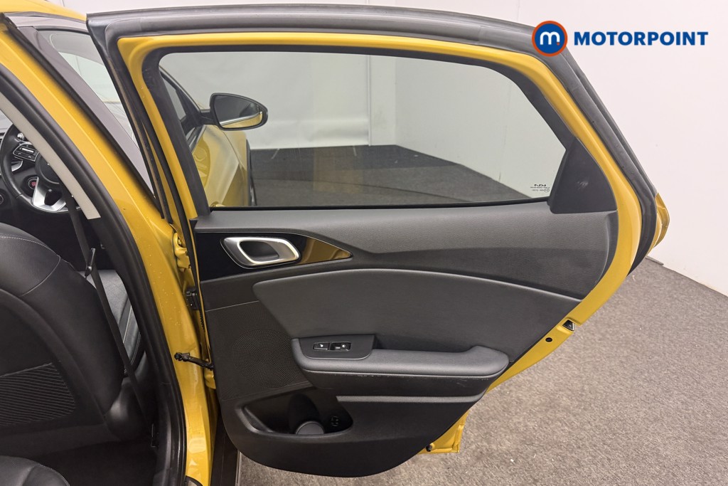KIA Xceed 4 Manual Petrol Hatchback - Stock Number (1577835) - 15th supplementary image