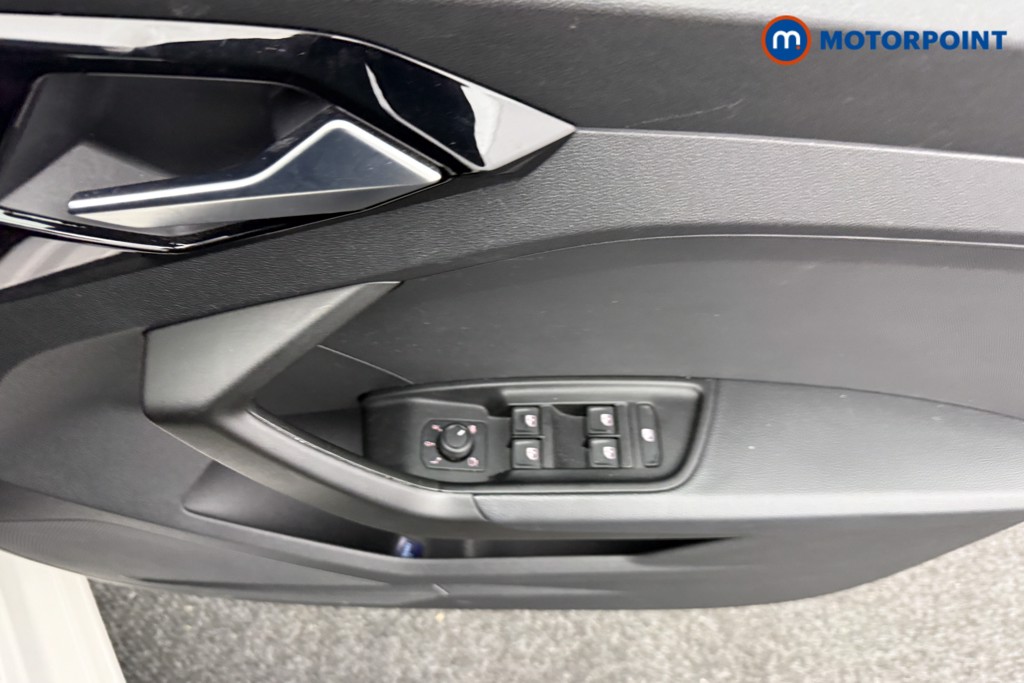 Audi A1 Technik Manual Petrol Hatchback - Stock Number (1577908) - 14th supplementary image