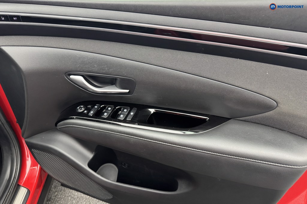 Hyundai Tucson Ultimate Manual Petrol SUV - Stock Number (1578460) - 23rd supplementary image