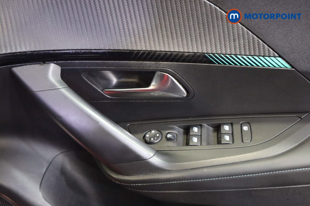 Peugeot 2008 Allure Premium Manual Petrol SUV - Stock Number (1578533) - 10th supplementary image