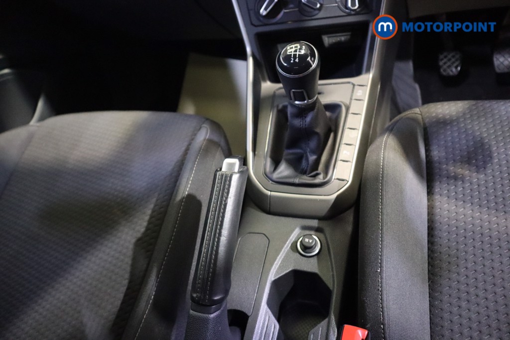 Volkswagen Polo Match Manual Petrol Hatchback - Stock Number (1579235) - 6th supplementary image