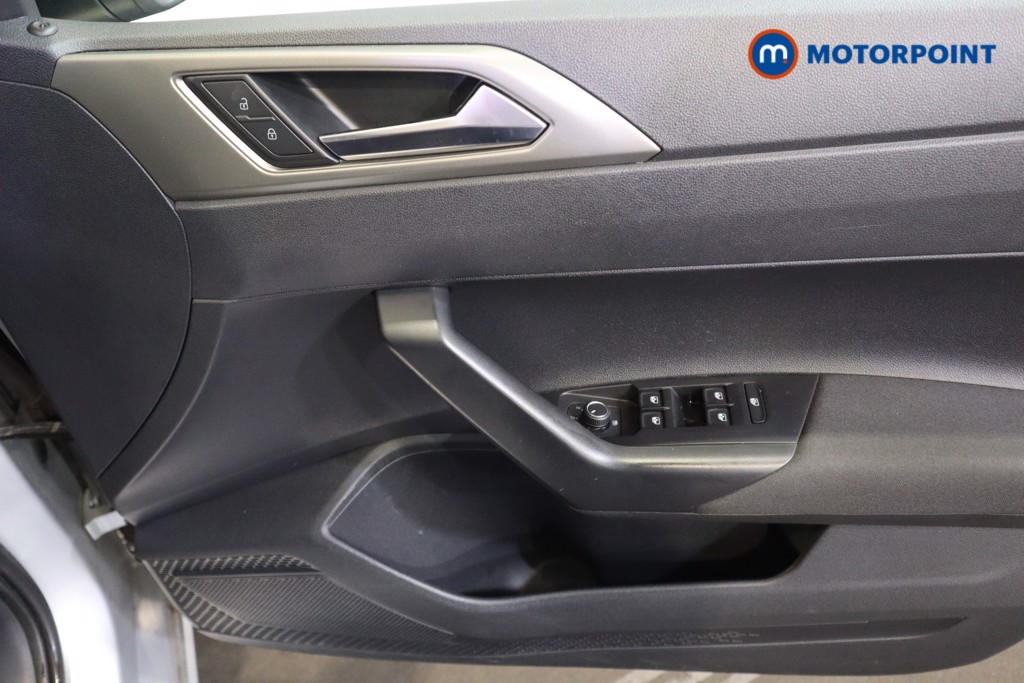 Volkswagen Polo Match Manual Petrol Hatchback - Stock Number (1579235) - 9th supplementary image