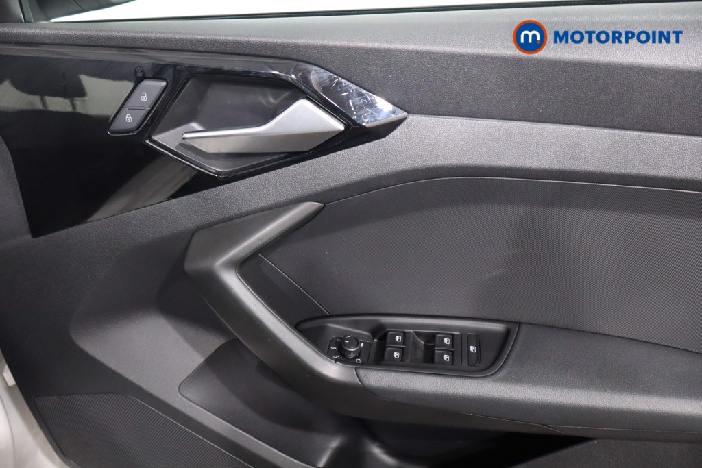 Audi A1 Technik Manual Petrol Hatchback - Stock Number (1580039) - 21st supplementary image