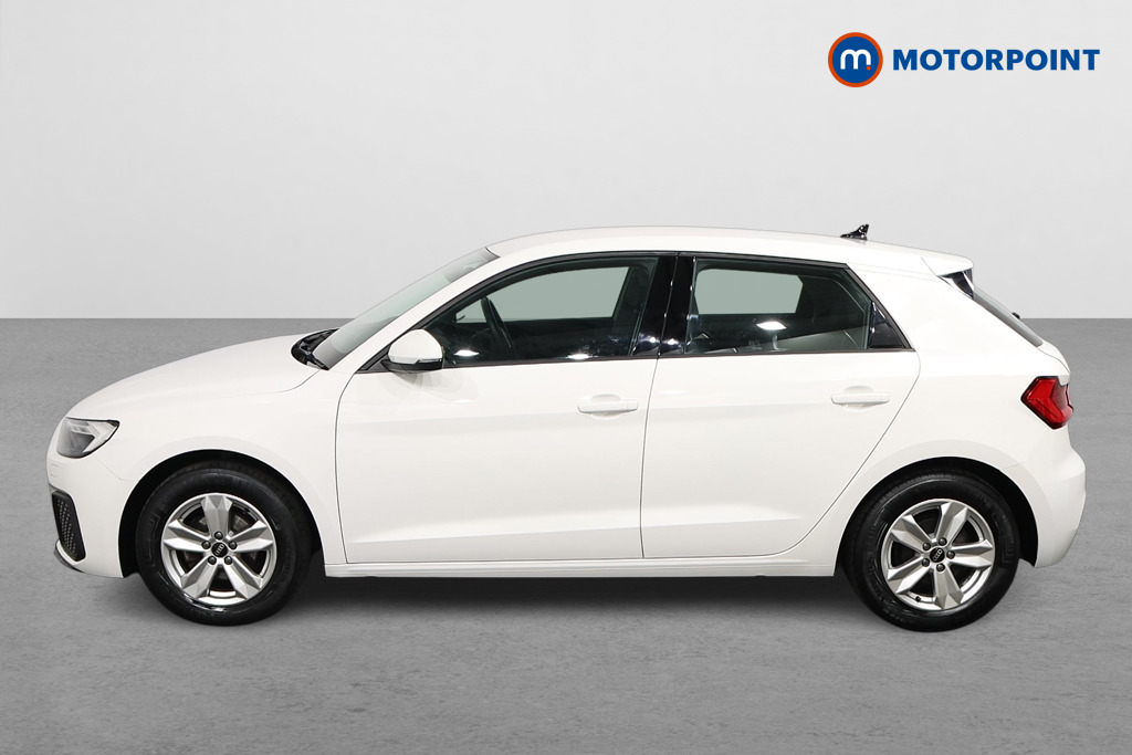Audi A1 Technik Manual Petrol Hatchback - Stock Number (1580039) - Passenger side