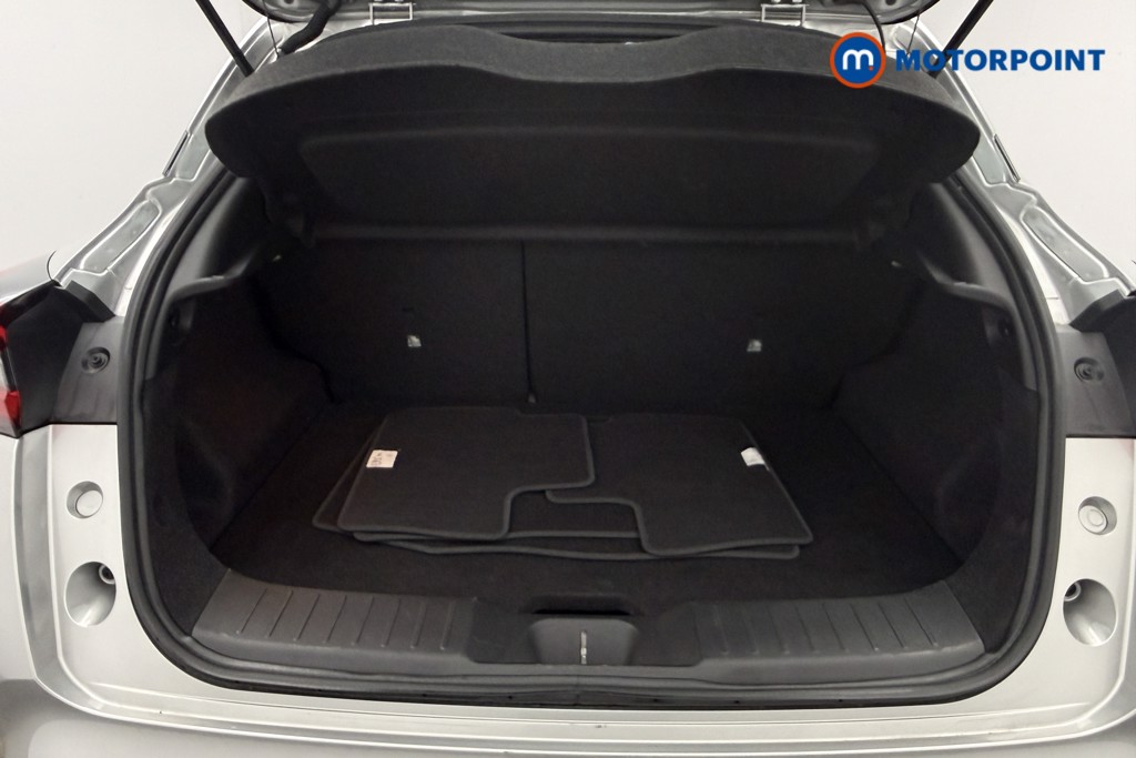 Nissan Juke Tekna Automatic Petrol SUV - Stock Number (1580338) - 5th supplementary image