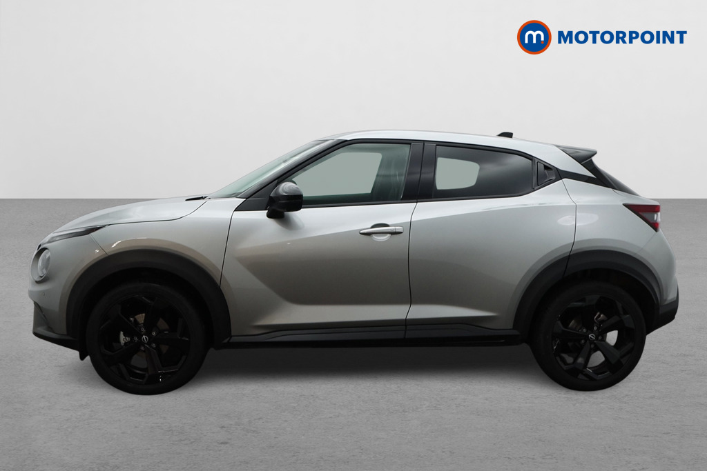 Nissan Juke Tekna Automatic Petrol SUV - Stock Number (1580338) - Passenger side