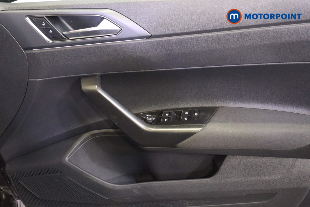 Volkswagen Polo R-Line Automatic Petrol Hatchback - Stock Number (1580366) - 13th supplementary image