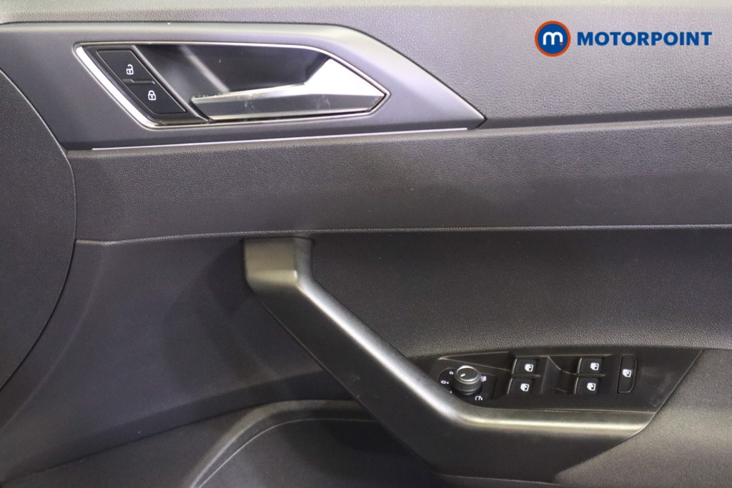 Volkswagen Polo R-Line Automatic Petrol Hatchback - Stock Number (1580366) - 14th supplementary image