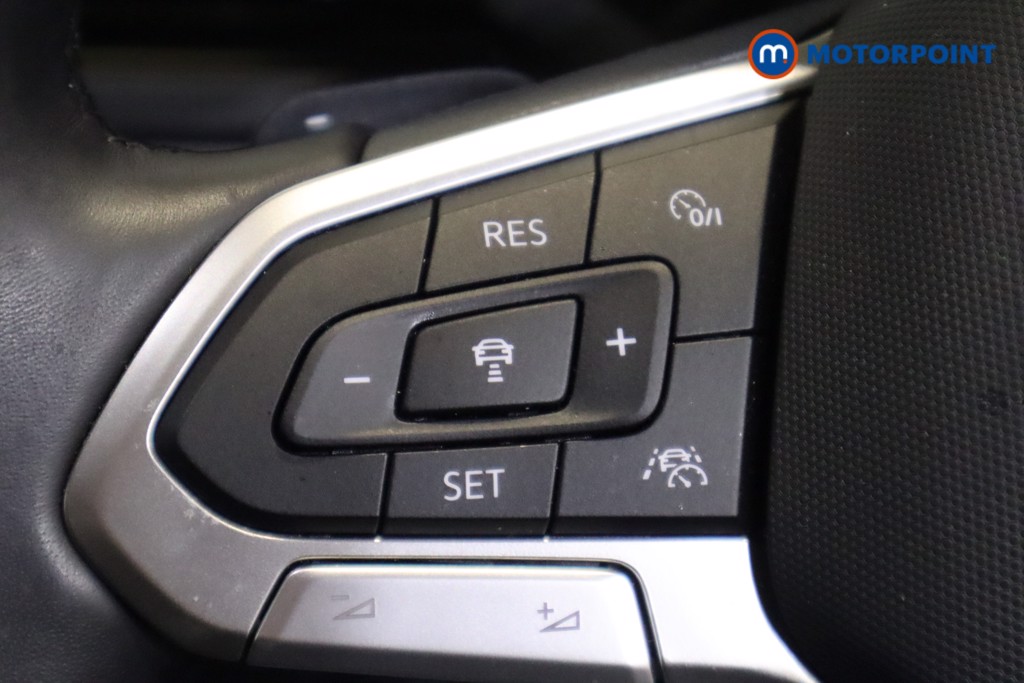 Volkswagen Polo R-Line Automatic Petrol Hatchback - Stock Number (1580366) - 17th supplementary image