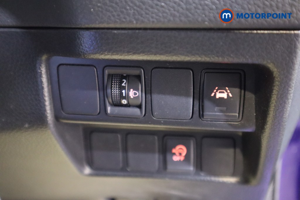 Nissan Qashqai Acenta Premium Manual Diesel SUV - Stock Number (1580378) - 11th supplementary image