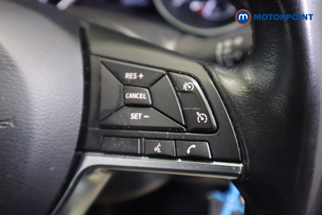 Nissan Qashqai Acenta Premium Manual Diesel SUV - Stock Number (1580378) - 12th supplementary image