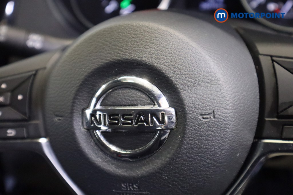 Nissan Qashqai Acenta Premium Manual Diesel SUV - Stock Number (1580378) - 13th supplementary image