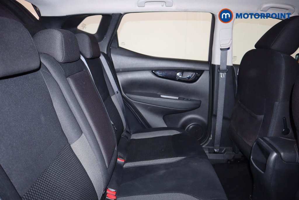 Nissan Qashqai Acenta Premium Manual Diesel SUV - Stock Number (1580378) - 17th supplementary image