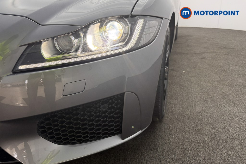 Jaguar XF Chequered Flag Automatic Diesel Estate - Stock Number (1580537) - 30th supplementary image