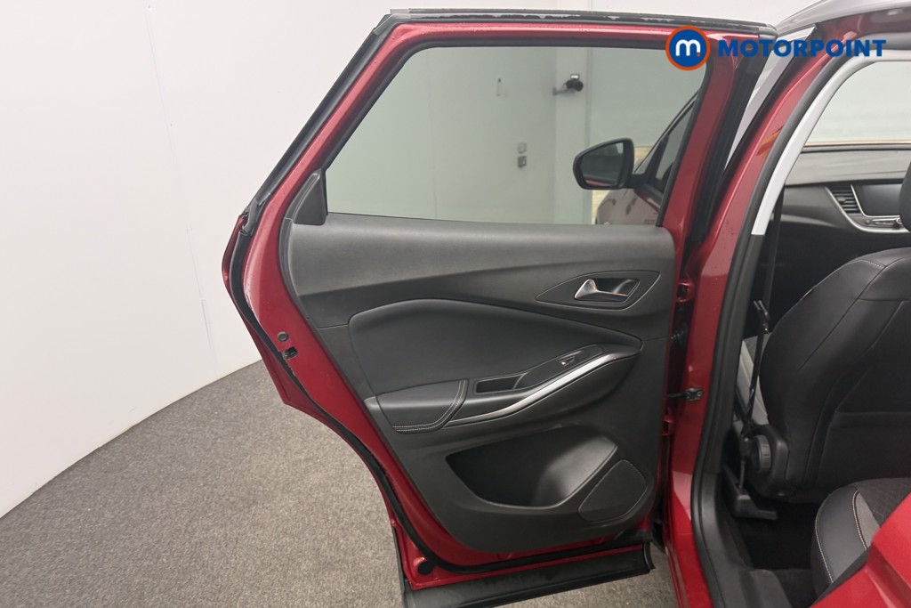 Vauxhall Grandland X Griffin Edition Automatic Petrol SUV - Stock Number (1580593) - 6th supplementary image
