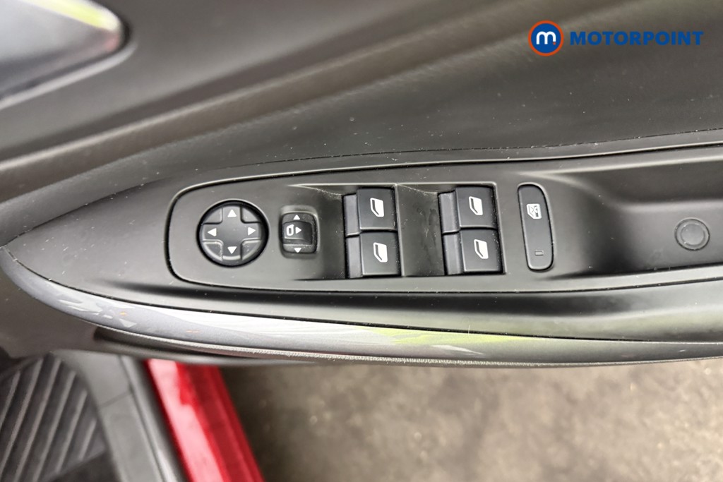 Vauxhall Grandland X Griffin Edition Automatic Petrol SUV - Stock Number (1580593) - 14th supplementary image